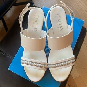 Meriet Wedge Sandal